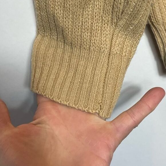 Vintage 1970s DKP Beige Knit Sweater With Ornate Embroidered Pattern Size XL - Picture 5 of 8
